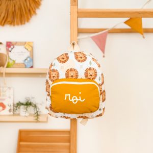 Mochila estampado bolsillo – León / mostaza