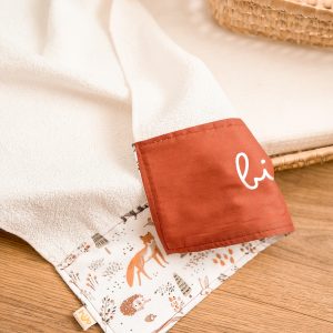 Toalla estampada personalizada – Forest / teja