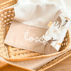 Toalla estampada personalizada – Safari / beige