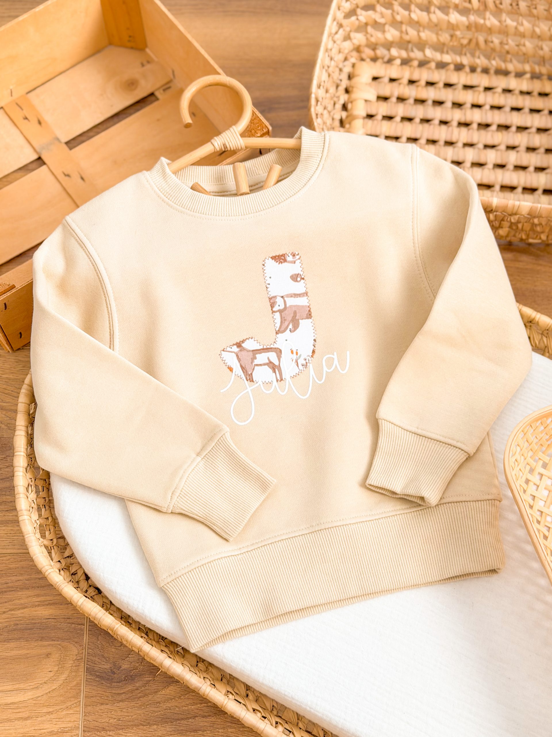 sudadera inicial forest